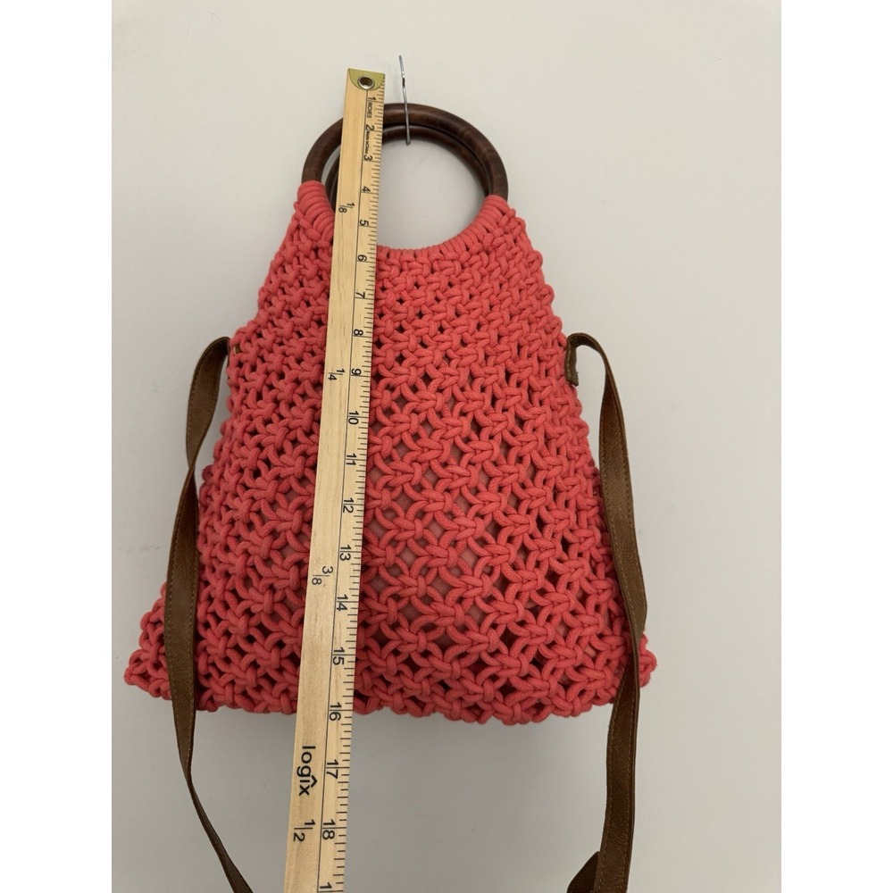 Sigrid Olsen knit boho bag Coral Macrame Crossbody With Brown Wood Handle - Picture 3 of 8